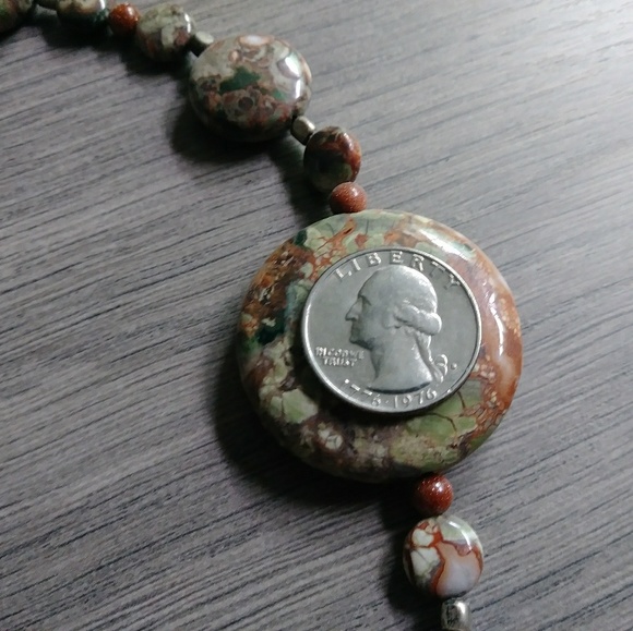 { vintage } Unakite Jasper Necklace - Picture 8 of 8